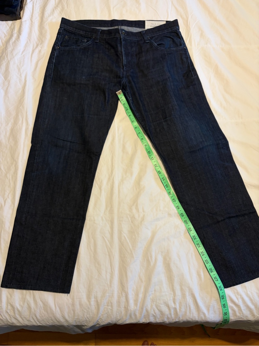 Men's Dark Blue Jeans